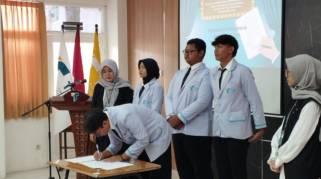 Perdana Pelantikan Pengurus HMP Fakultas Sains dan Humaniora Universitas Tiga Serangkai